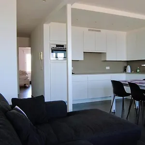  Appartement Modern Op De Zeedijk Met 2 Slaapkamers Te België
